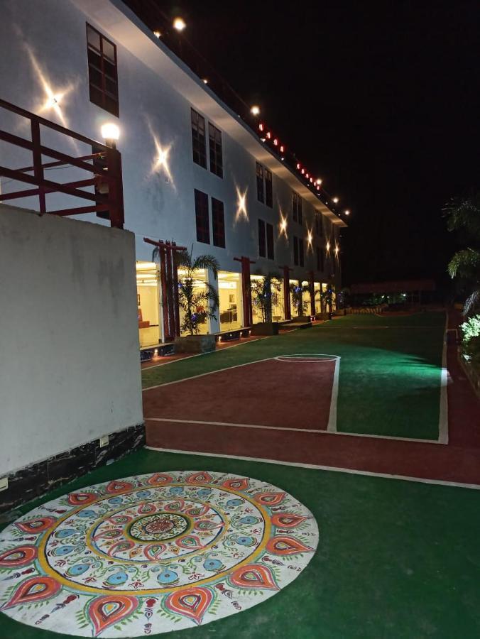 تارابيث Gods County. Resort & Banquets المظهر الخارجي الصورة