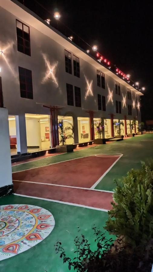 تارابيث Gods County. Resort & Banquets المظهر الخارجي الصورة